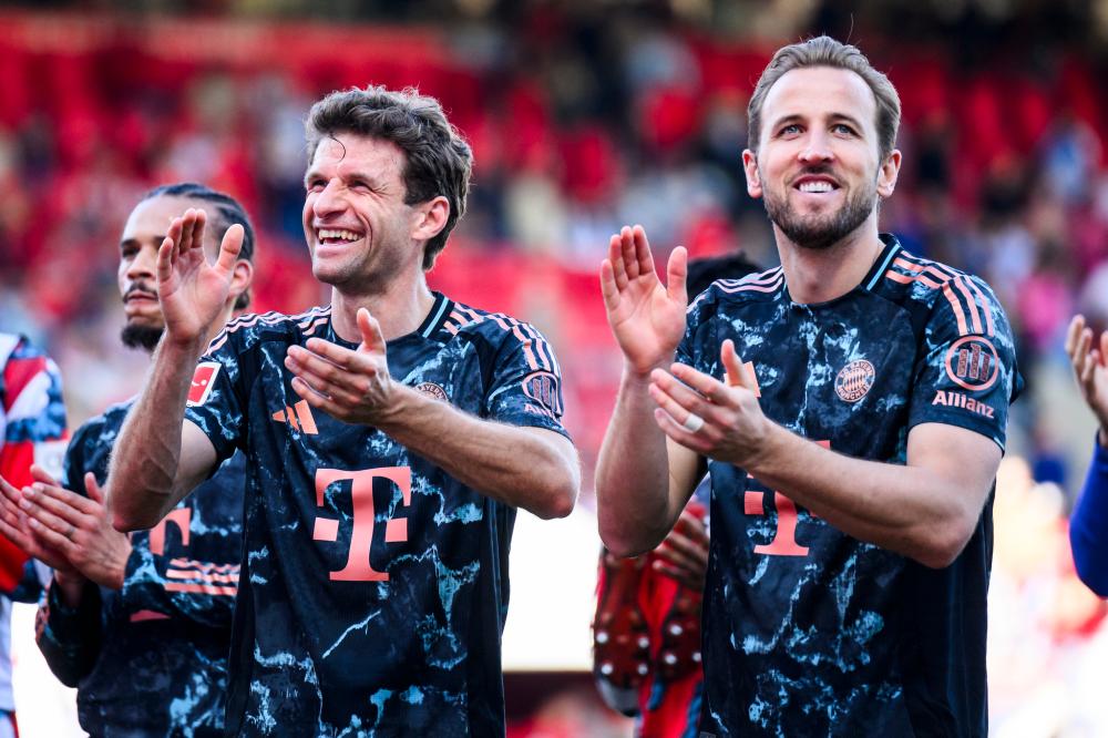 刻的表现却 刻的表现却